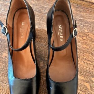 Musier Paris Black Heeled Shoes